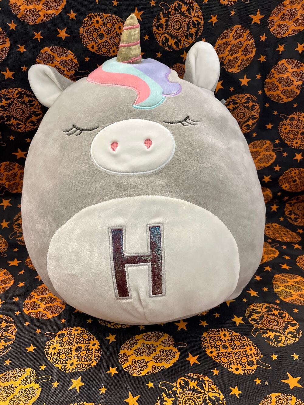 Unicorn H squishmellow